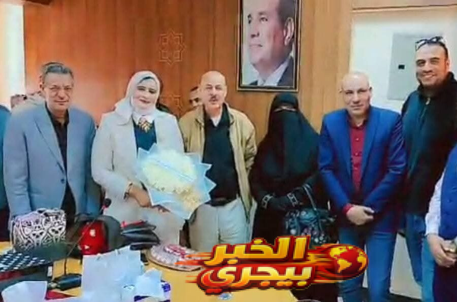 محبة العاملين تودع المهندسة هند مساعد قبل انتقالها لقيادة تموين دمياط