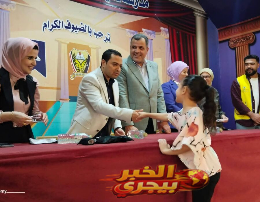 دمياط تُضيء مستقبل أبنائها بتسليم 778 نظارة طبية لطلاب الابتدائي