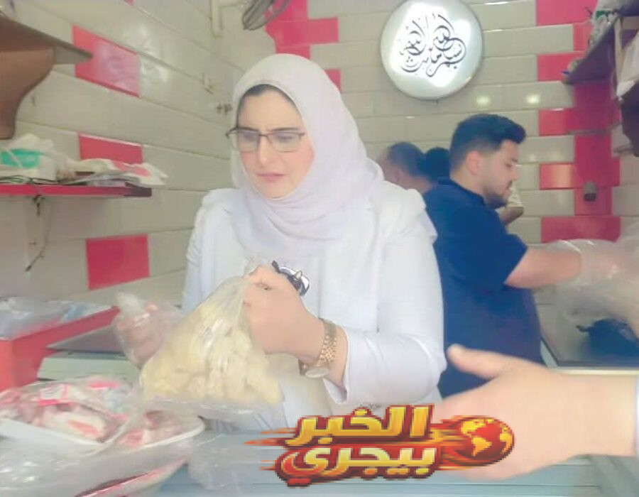 وكيل وزارة التموين بدمياط تقود حملات مكثفة تسفر عن 47 محضراً وإعدام 100 كيلو أغذية فاسدة وضبط نصف طن دقيق مدعم